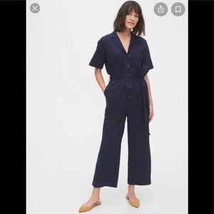 Gap Utility Jumpsuit in Linen-Cotton size 4